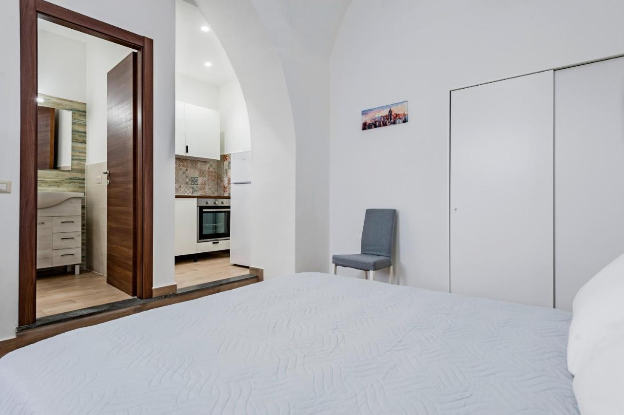 Trinita' 57 Apartments By Wonderful Italy 卡塔尼亚 外观 照片