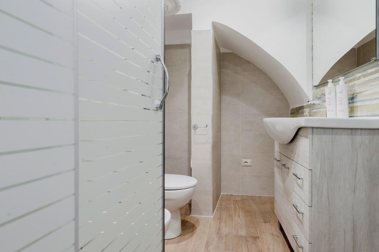 Trinita' 57 Apartments By Wonderful Italy 卡塔尼亚 外观 照片