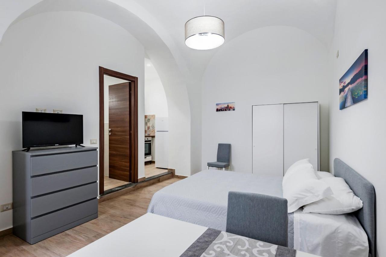 Trinita' 57 Apartments By Wonderful Italy 卡塔尼亚 外观 照片
